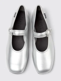 Ballerina Casi Myra Camper in pelle laminata