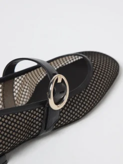 Ballerina Stuart Weitzman in mesh e pelle