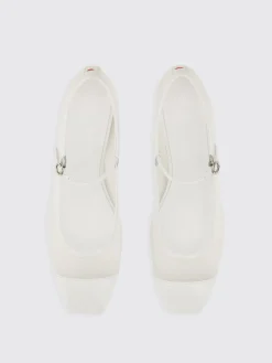 Ballerina Uma Aeyde in pelle