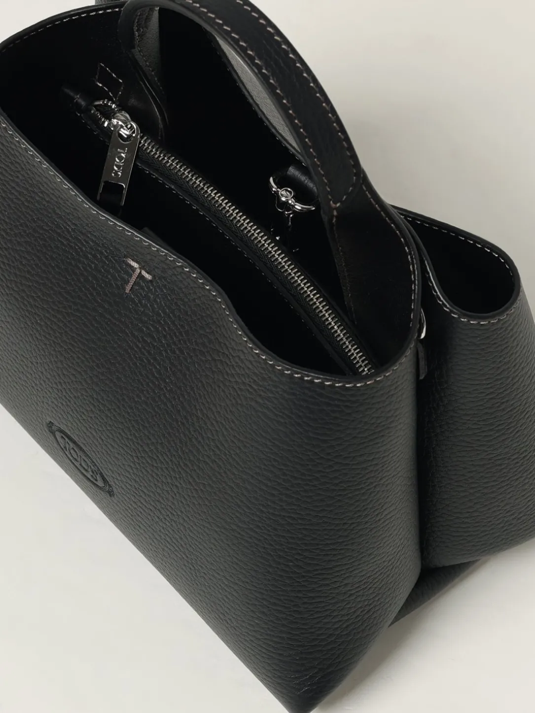 Borsa a mano in pelle di vitello a grana Tod's