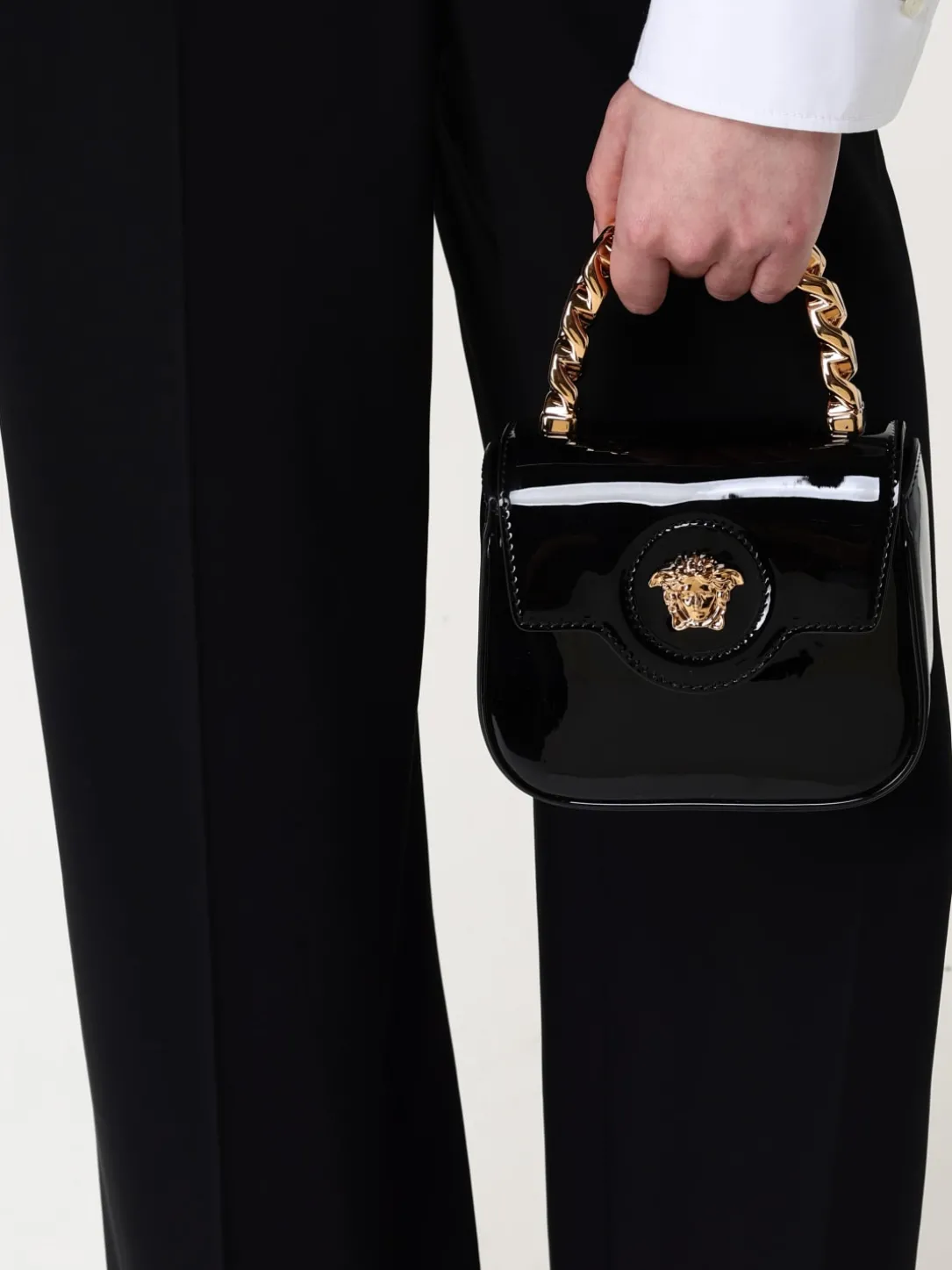 Borsa a mano in pelle verniciata Versace