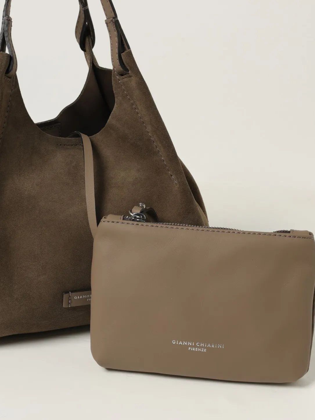 Borsa a spalla Dua in camoscio Gianni Chiarini