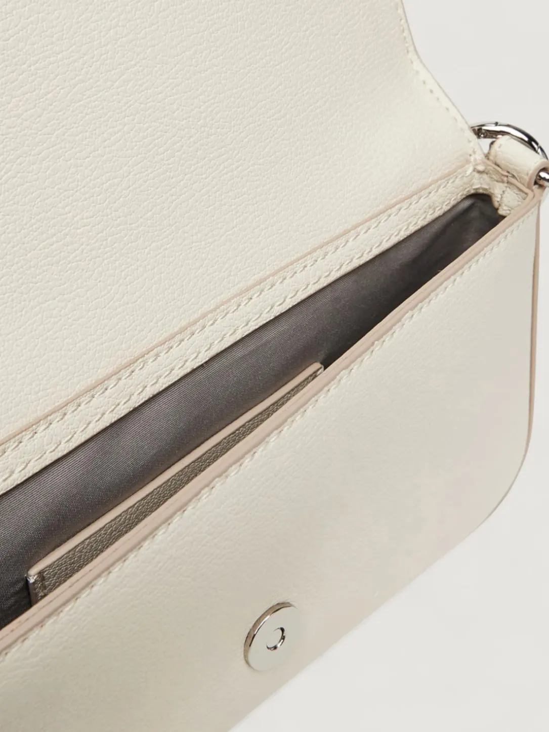 Borsa a spalla in pelle sintetica Calvin Klein