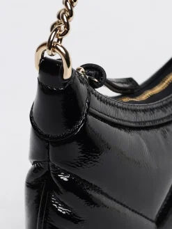 Borsa GG Marmont Gucci in pelle verniciata matelassé