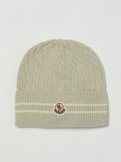 Cappello Moncler in lana vergine con lavorazione intrecciata