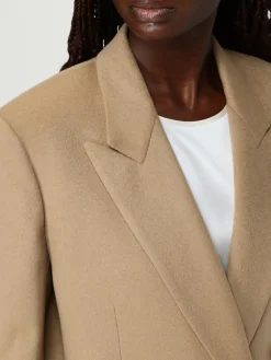 Cappotto doppiopetto Lardini in lana vergine