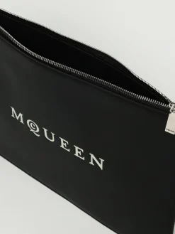 Clutch McQueen in pelle con logo