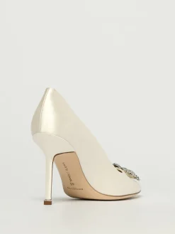 Décolleté Hangisi Manolo Blahnik in raso con fibbia gioiello