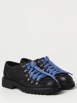 Derby Commander Doucal's in crosta