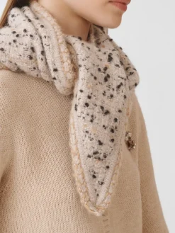 Foulard Fabiana Filippi in tweed bottonato