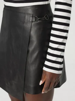 Gonna-pantaloncino Karl Lagerfeld in pelle sintetica