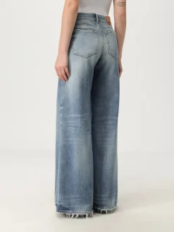 Jeans Diesel in denim di misto cotone