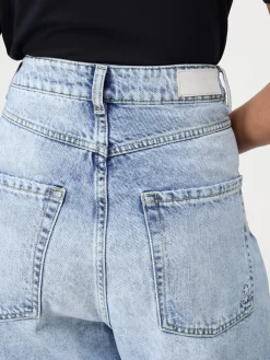 Jeans Icon Denim Los Angeles in denim distressed