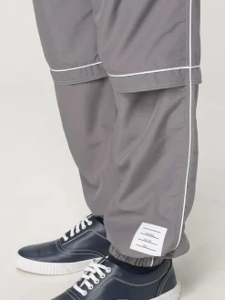 Pantalone Thom Browne in nylon con 4-bar