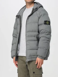 Piumino trapuntato Stone Island in nylon con cappuccio
