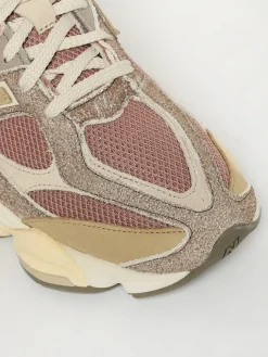 Sneakers 9060 New Balance in camoscio e mesh