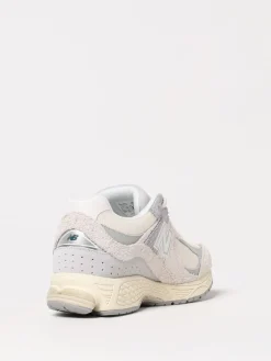 Sneakers 2002R New Balance in camoscio e mesh