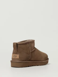 Stivaletto Classic Ultra Mini UGG in camoscio
