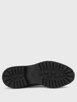 Stivaletto Doucal's in camoscio con motivo brogue