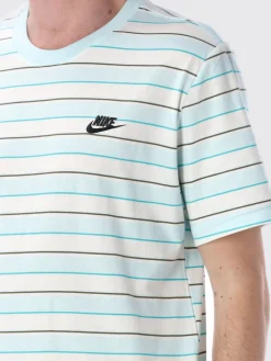 T-shirt Nike in cotone a righe